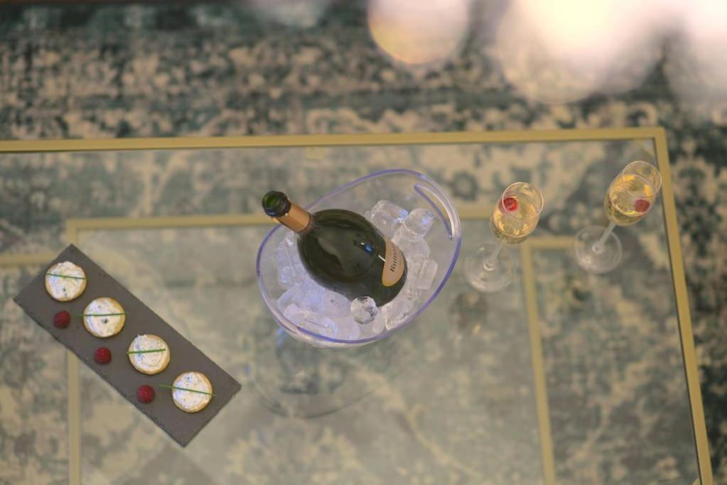 Royal Room Jacuzzi Haut De Gamme Centre Ville Mulhouse Exteriör bild